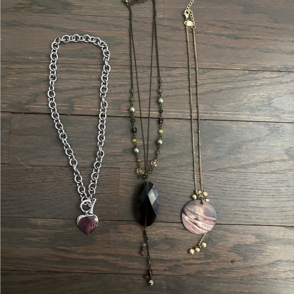 LIA SOPHIA Womens Multi-Necklace Set with Green Pendant and Shell Disc